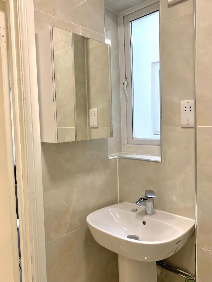 London Charm - Stylish Studio In Kensington Kültér fotó